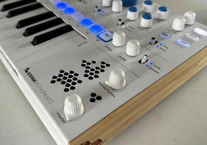 various-Kiviak WoFi Sampling keyboard